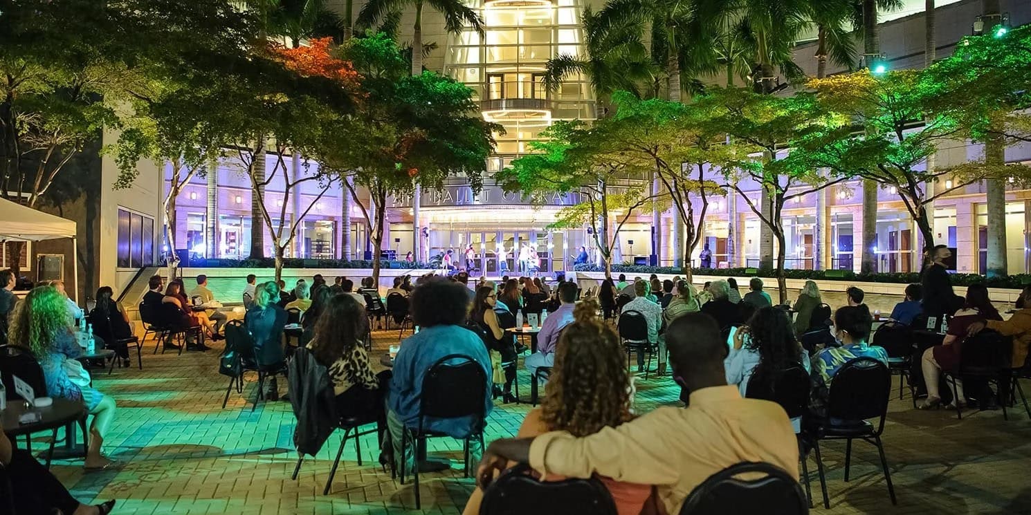 Live on the Plaza at the Adrienne Arsht Center